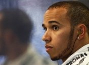 Льюис Хэмилтон потеряет 5 позиций на старте Гран-при Бахрейна