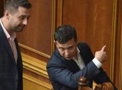 Бренд Зеленского перестал работать, а страна оказалась на грани раскола: главные итоги выборов в Украине