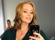 Слава Каминская показала, как стоит на пуантах