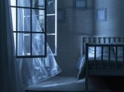 Почему свет луны не должен падать на спящего человека