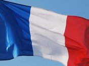 Во Франции подросткам запретили покидать страну без согласия родителей