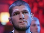 Хабиб придумал оригинальный способ заработать деньги на развитие родной школы