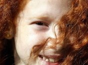 Рыжие волосы помогают бороться с нехваткой солнца