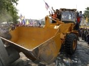 Премьер-министр Таиланда отвергает требование оппозиции 