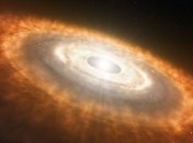 Ученые измерили расстояние между звездой и протопланетным диском