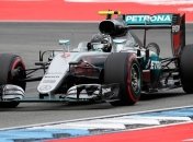 Нико Росберг стал лидером второй тренировки Гран-при Германии