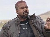 Подделал подписи? Канье Уэста подозревают в мошенничестве