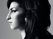 В сентябре откроют бронзовый памятник певице Эми Уайнхаус