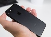 Назван смартфон, который оказался мощнее iPhone 7