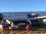 Пассажирский самолет потерпел крушение в аэропорту Филадельфии