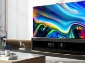 Hisense випустила унікальний 85-дюймовий телевізор з двома екранами