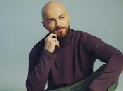 Влад Яма показал, как с маленьким сыном рассекал на скутере по волнам Днепра