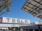 Поставки электромобилей Tesla в Японию запрещены