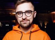 Зарядись настроением: Julik презентовал танцевальную песню "Вино" (Видео)