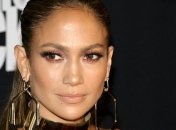 Дженнифер Лопес стала первой в Мире защитницей женщин