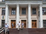 Закон о продлении имплементации языковой статьи должен пройти 5 комитетов