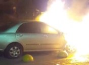 Журналист: Ночью неизвестные сожгли автомобиль программы "Схемы"