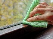 Волога на вікнах у домі нікому не потрібна
