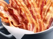 Вам знадобляться тільки спеції та м’ясо