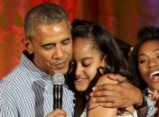 Обама поздравил дочь с днем рождения песней (Видео)