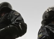 Подозреваемый сам себе нанес 2 удара ножом