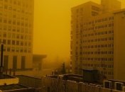 Опасно, но смешно: смертельная песчаная буря в Китае попала в мемы