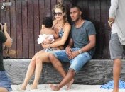 Беременная модель Дутцен Крез снялась обнаженной (ФОТО)