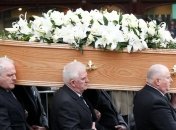 В Кембридже простились с выдающимся ученым Стивеном Хокингом