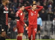 Бавария сенсационно уступила Байеру