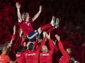 Легендарный немецкий футболист завершил карьеру