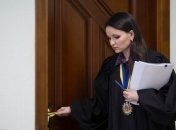 Судья приняла решение удалить из зала суда всех депутатов