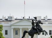 Белый дом вернулся к нормальной работе после оцепления