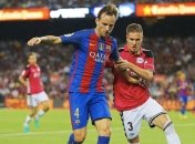 "Барселона" намерена продлить контракт с Ракитичем