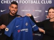 Защитник "Ромы" подписал контракт с "Челси"