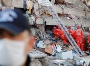 В Эгейском море новое землетрясение, число жертв в Измире растет (фото)