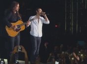 В Мариуполе фанаты "Океан Эльзы" с утра выстраиваются в очередь 