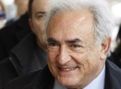 Французская прокуратура закрыла дело против Стросс-Кана 