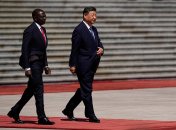 Сі Цзіньпін приїде на 9 травня