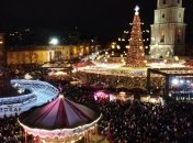 Атмосфера свята біля головної ялинки України