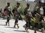 Полиция окружила поместье Первеза Мушаррафа 