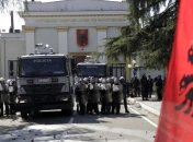 Протесты в Албании: Протестующие попытались штурмовать парламент