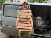 Українці регулярно допомагають ЗСУ