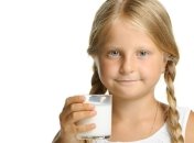 Дети толстеют от обезжиренного молока?