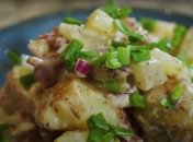 Сытный картофельный салат