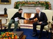 Володимир Зеленський та Джо Байден (зліва направо)