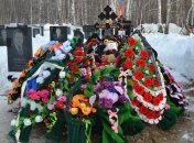 В рф похоронили военного и его ребенка