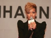 В сети появился новый альбом Рианны