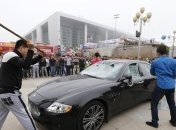 Мужчина намеренно разбил свой "Мазерати" из-за плохого обслуживания