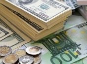 Свежий курс валют: сколько стоит евро и доллар 