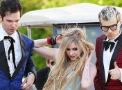 Аврил Лавин выдали замуж преждевременно?